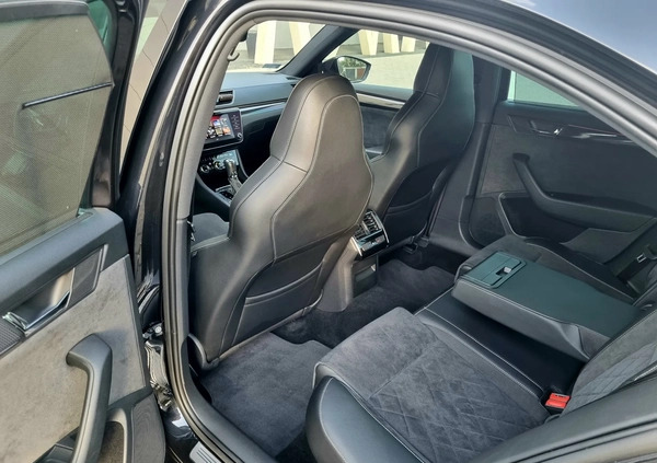 Skoda Superb cena 150000 przebieg: 85000, rok produkcji 2019 z Koprzywnica małe 562